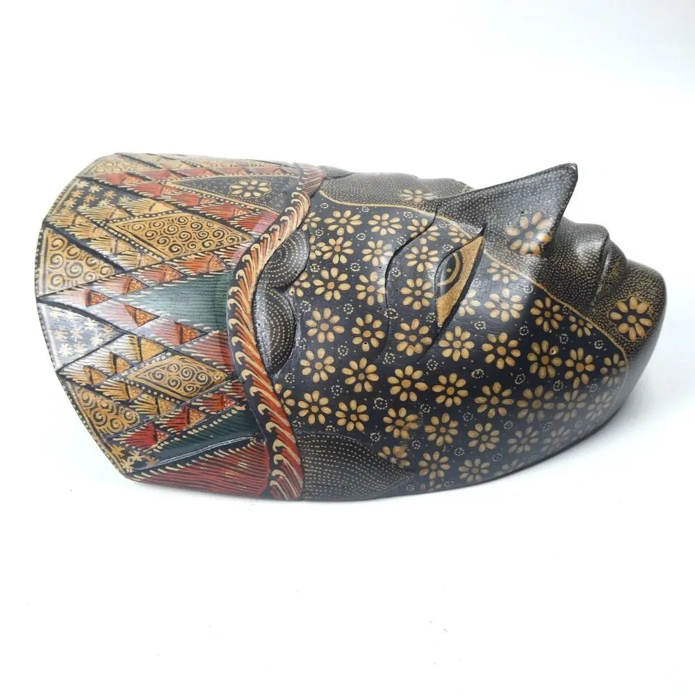 Indonesian Batik Mask Wooden Painted Vintage Decorative